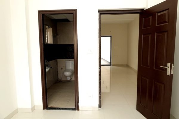 WhatsApp Image 2024-10-16 at 7.11.17 PM (2)