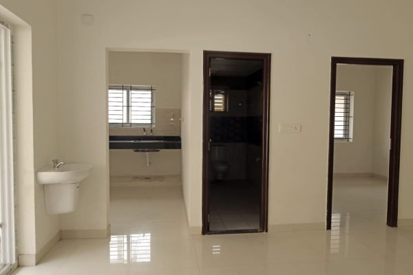 WhatsApp Image 2024-10-16 at 7.11.18 PM (1)